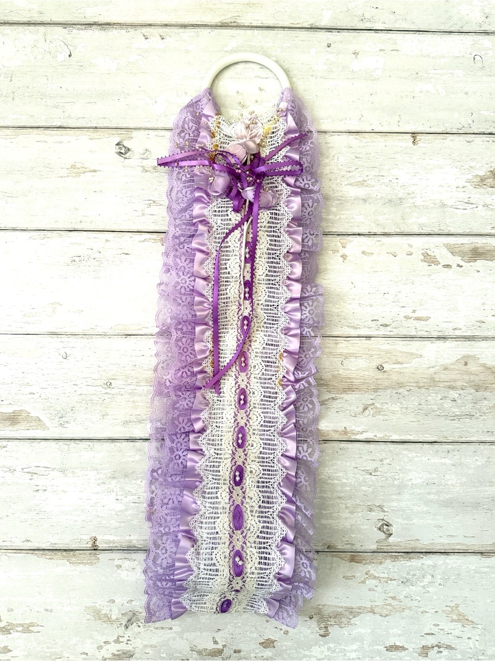 Vintage Lace Towel Holder Bath Towels Storage Decor Lavender Purple